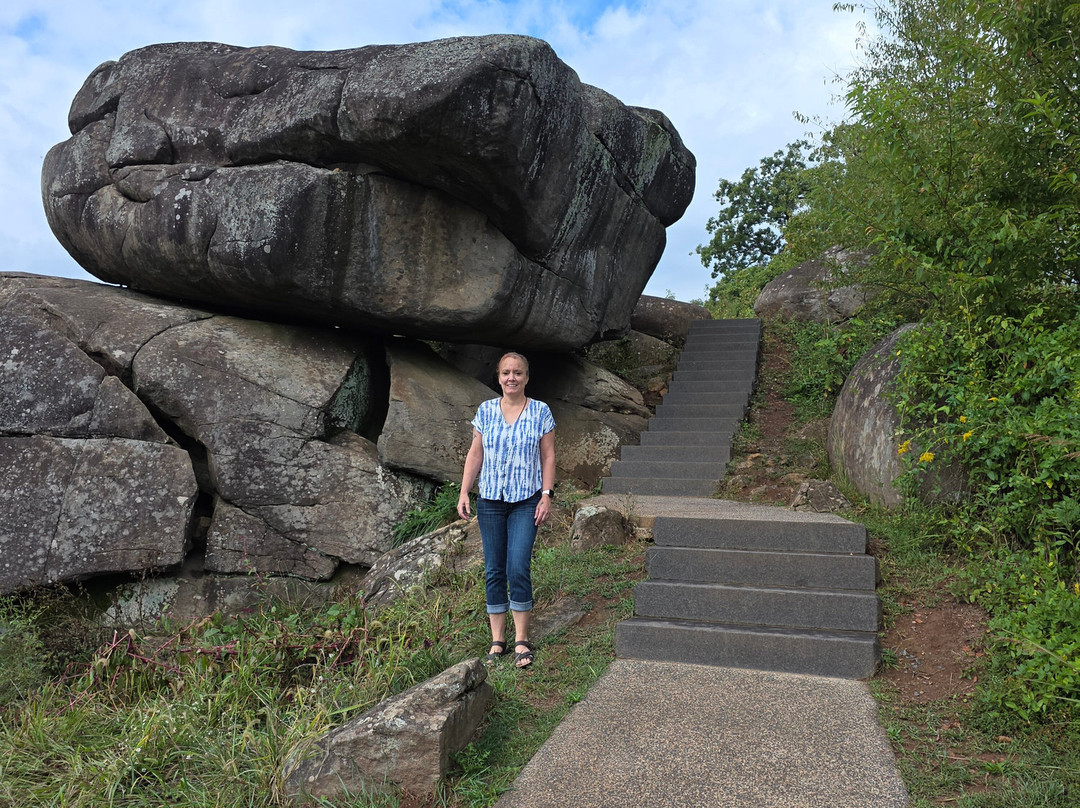 Devils Den-葛底斯堡必去景点