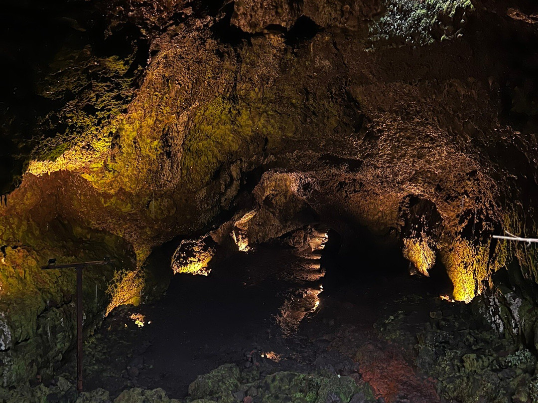 Parque Cuevas Volcánicas-普孔必去景点