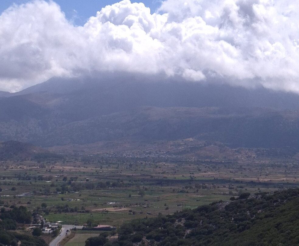 Windmills Of Lasithi Plateau-Tzermiado必去景点