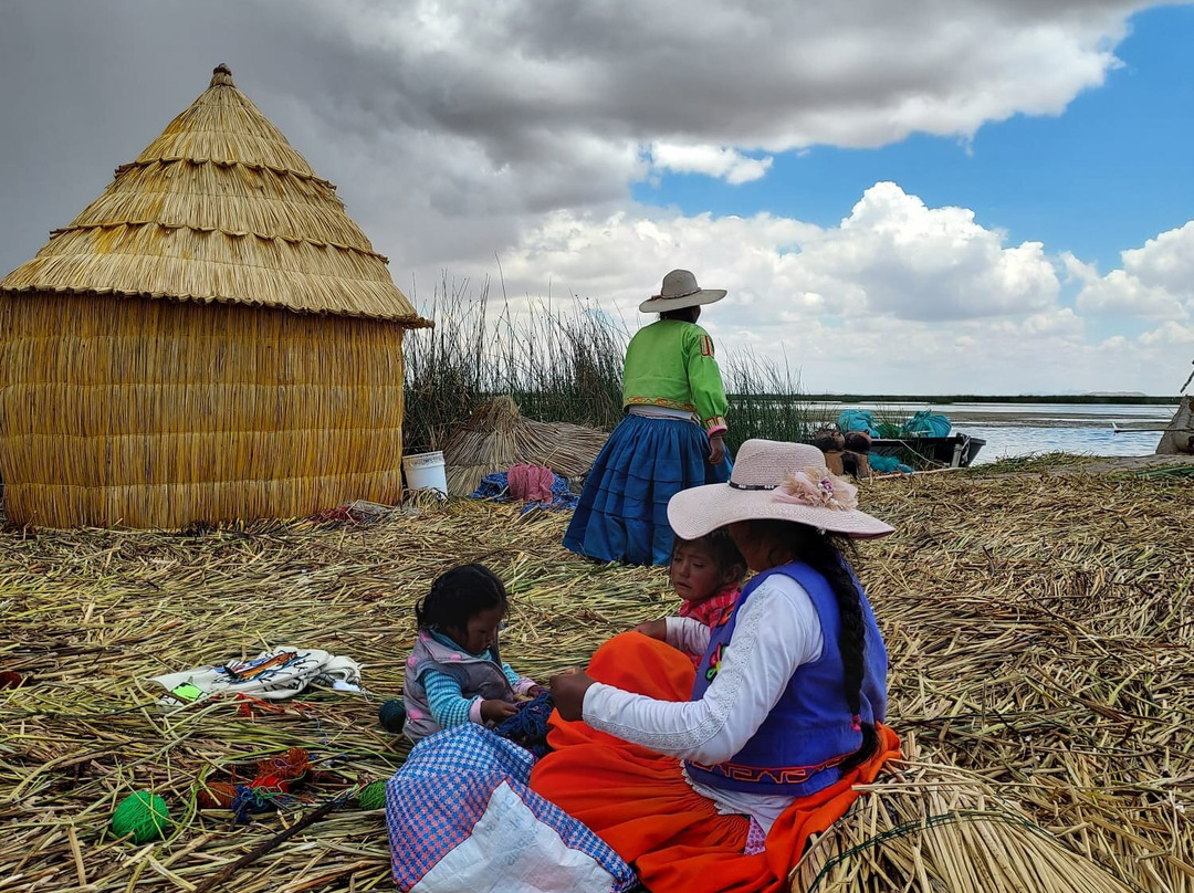 Asturs Peru-Capachica必去景点