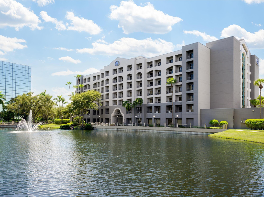 博卡拉顿希尔顿套房酒店