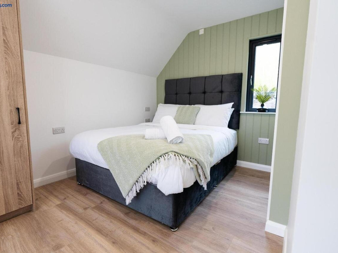 The Village At The Rocks - Luxury Glamping Resort