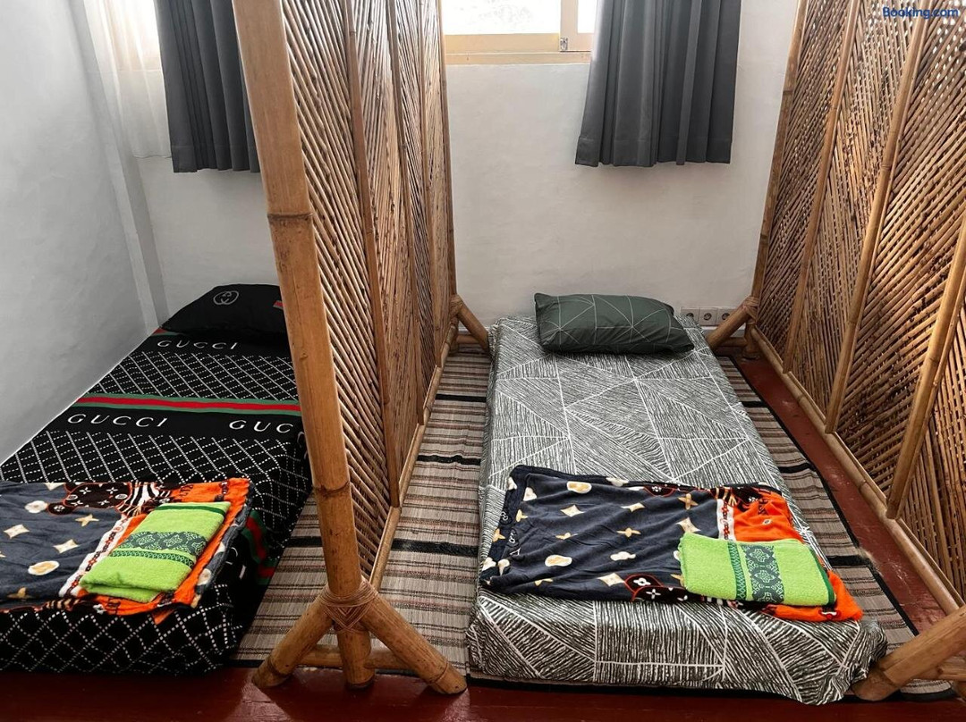 Kiwi Globe Bnb