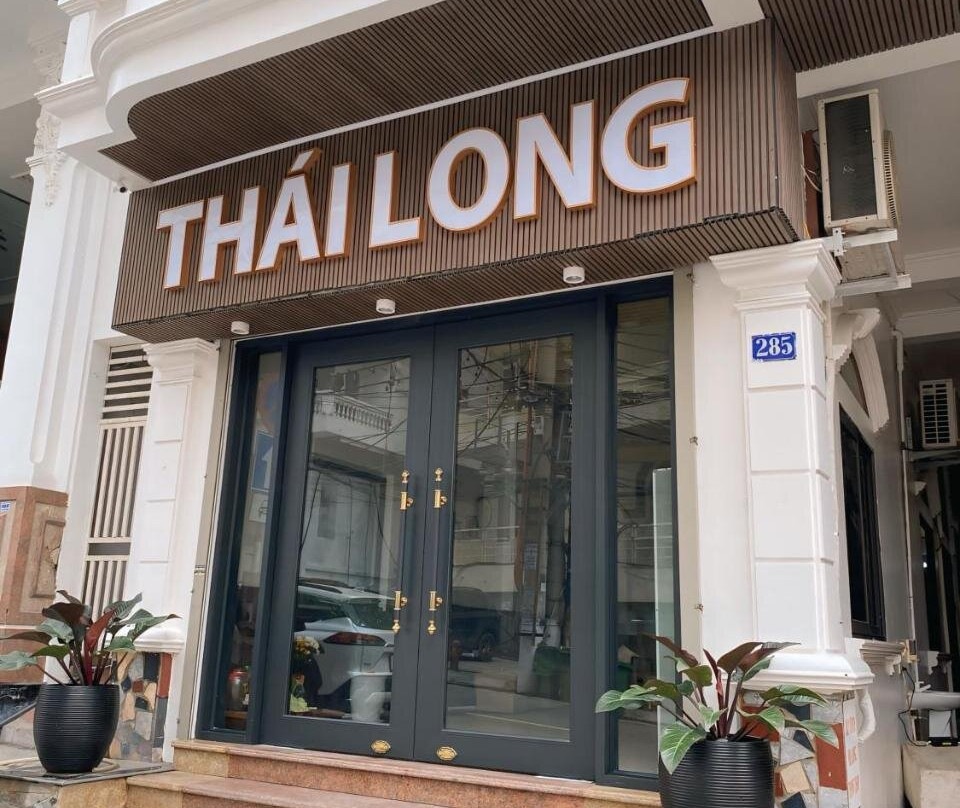 Khach San Thai Long