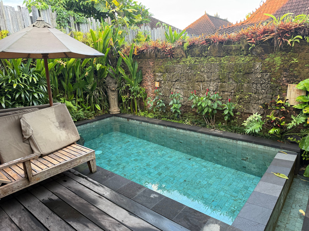 Pramana Watu Kurung主图