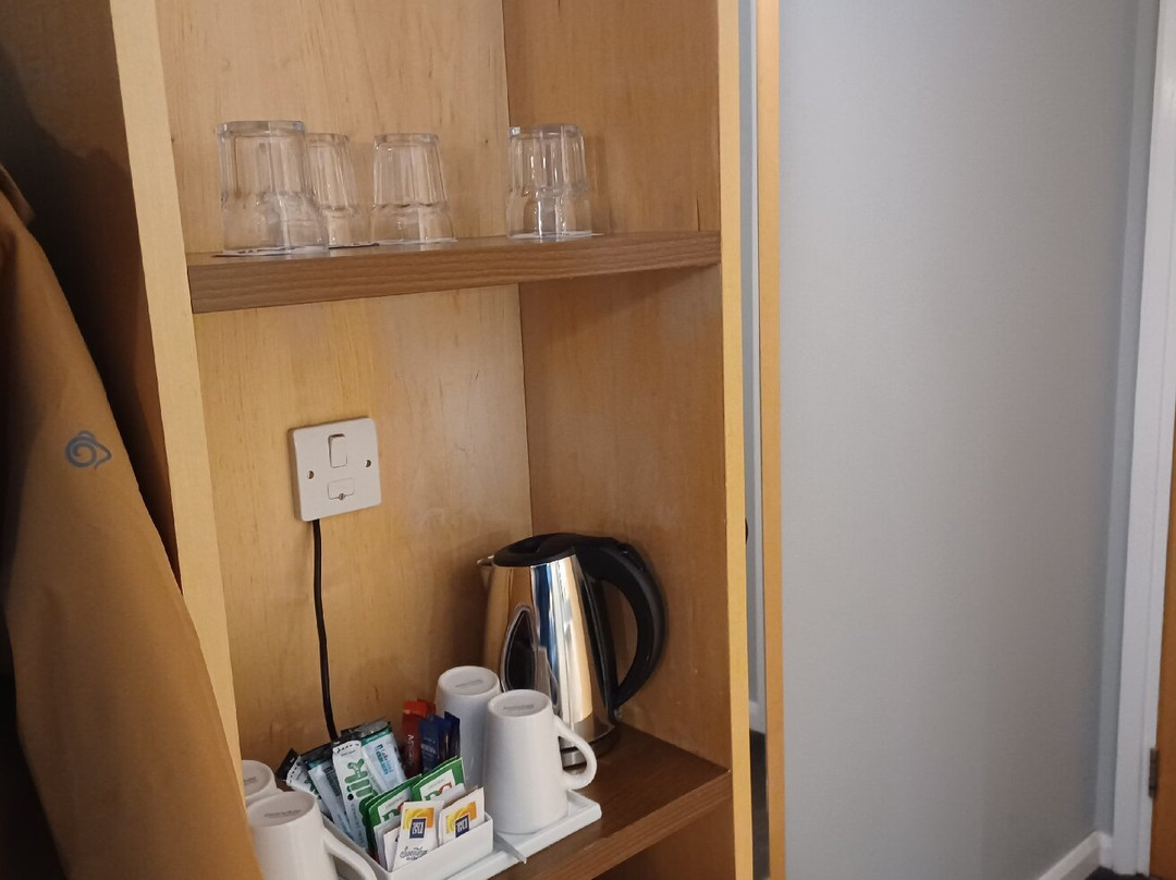 快捷假日赫默尔亨普斯特德酒店主图