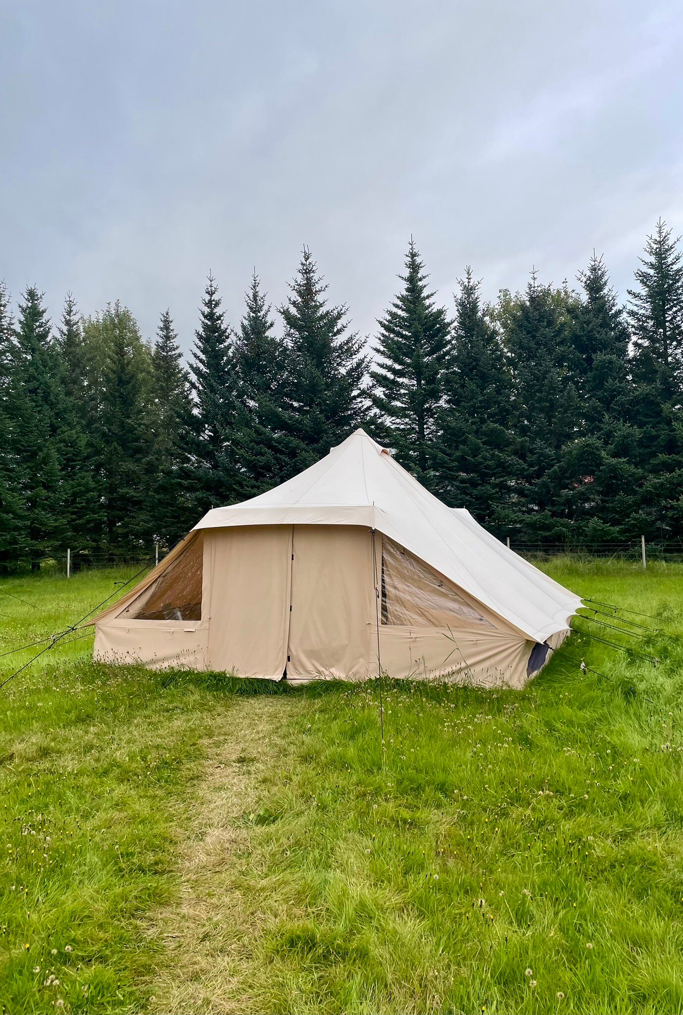 Godaland Guesthouse & Glamping-官方