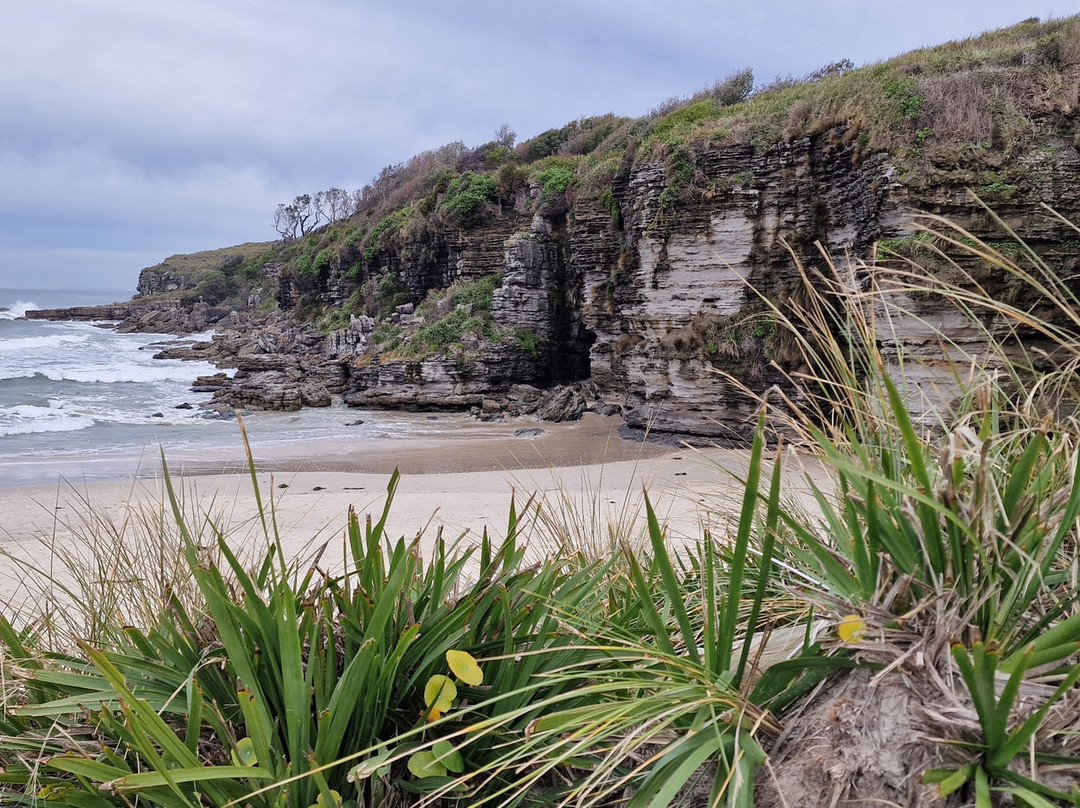 Cave Beach-杰尔维斯湾必去景点