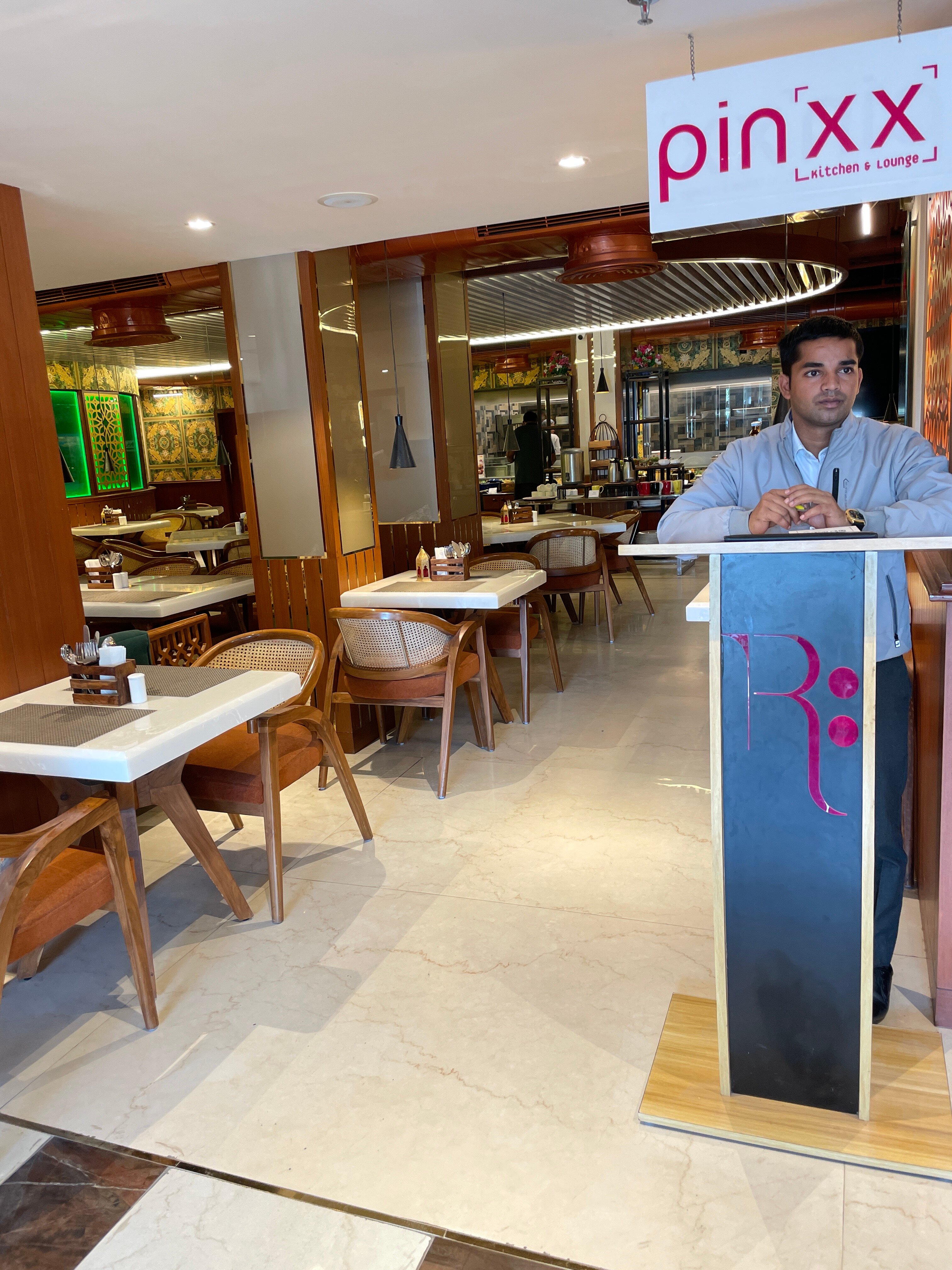 哈里瓦卡尔森乡村套房酒店-官方