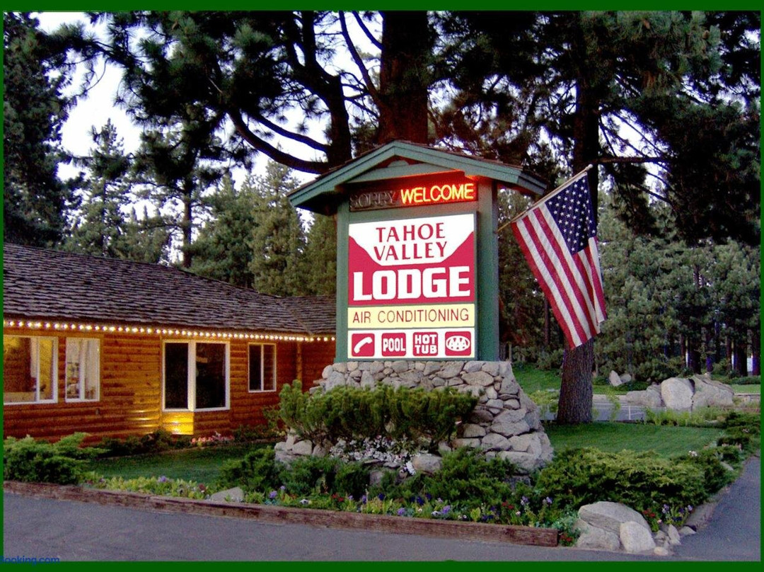 Tahoe Valley Lodge主图