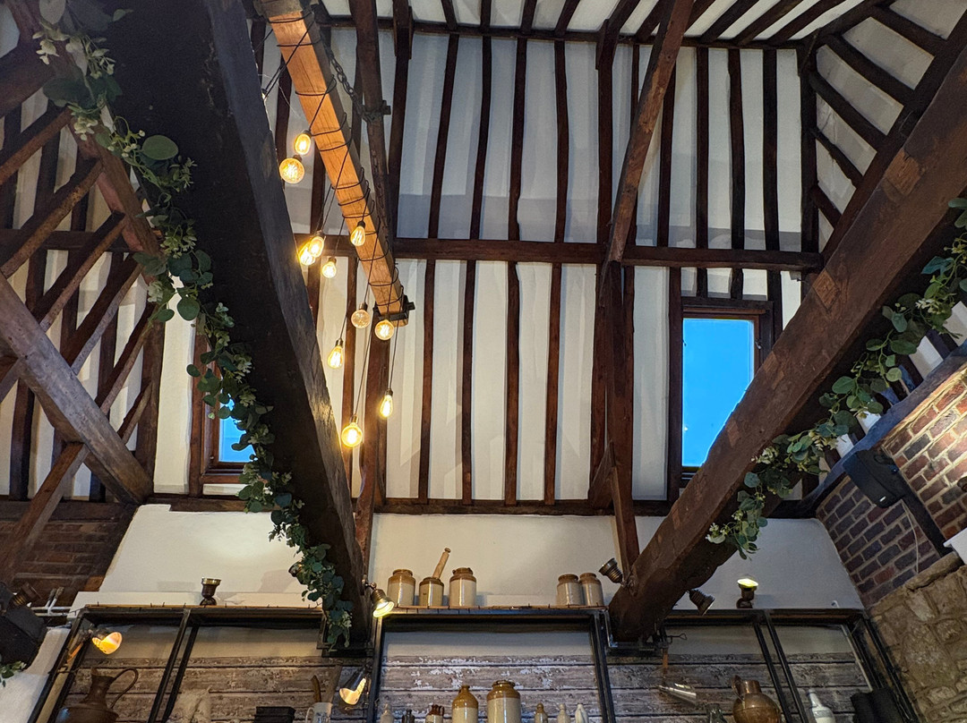 The White Hart Hotel主图