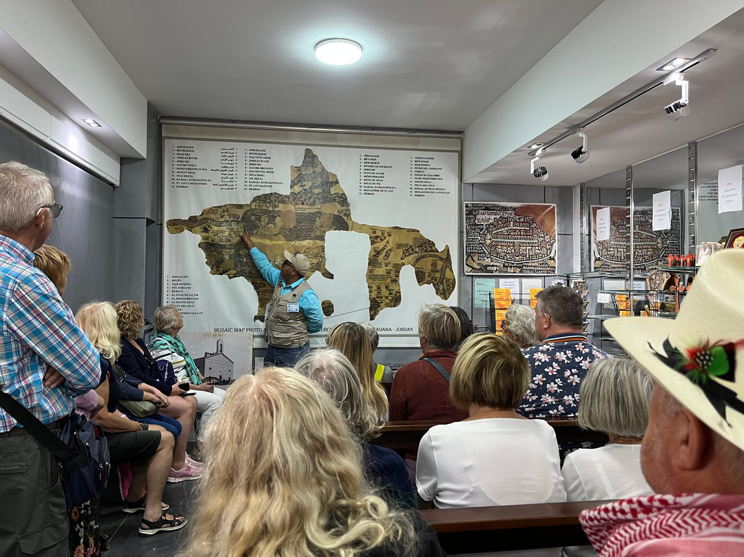 St. George's Church-米底巴必去景点