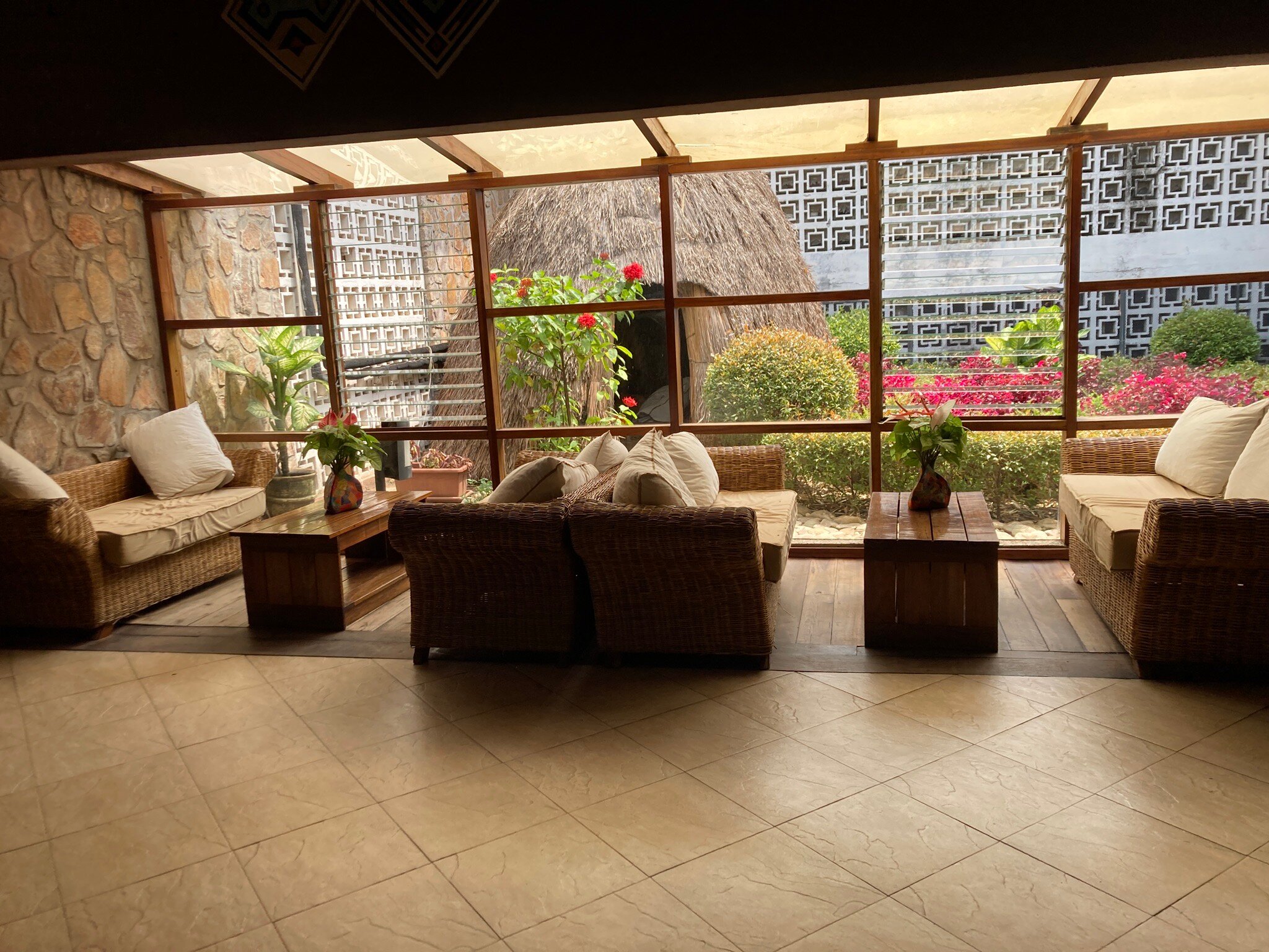 Hotel Club du Lac Tanganyika-官方