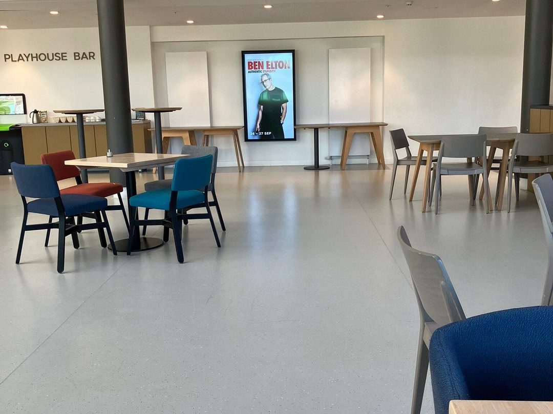 罗塞尔教堂-旺斯必去景点