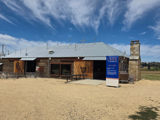 Lark Distillery-霍巴特必去景点