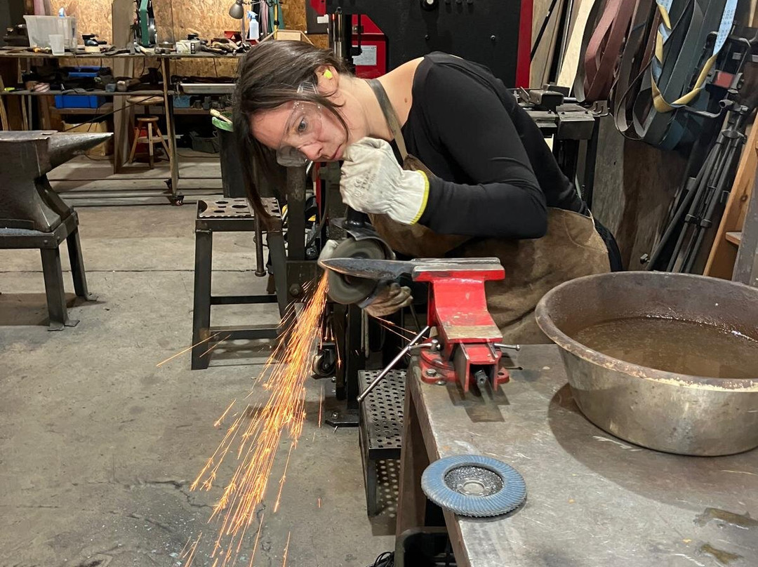 Fantastic Factory Blacksmith Workshop-Ripoll必去景点