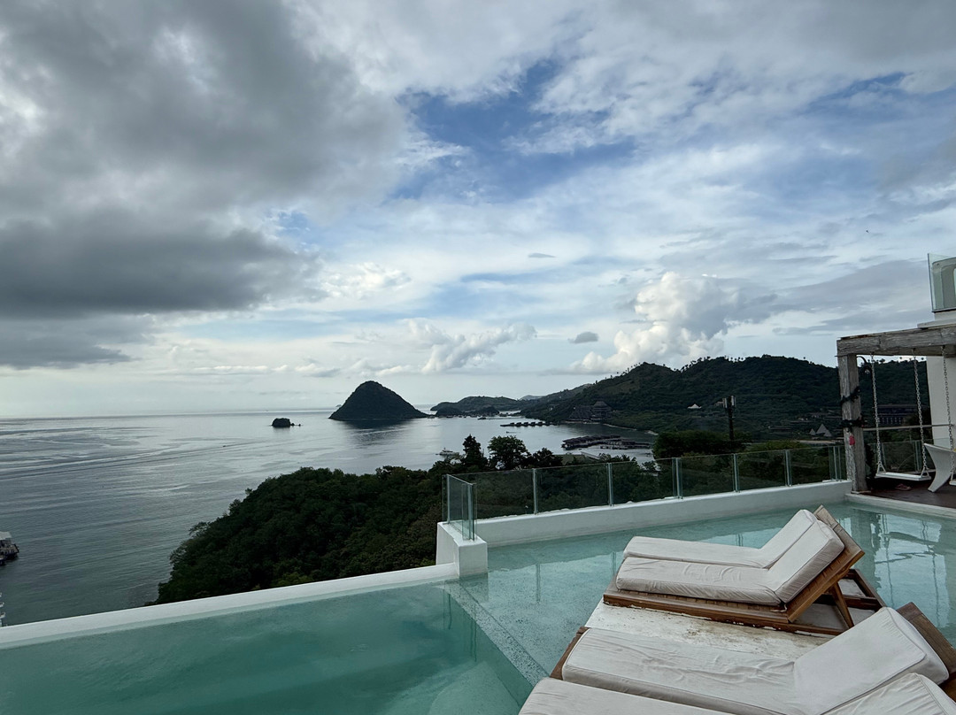 Loccal Collection Hotel