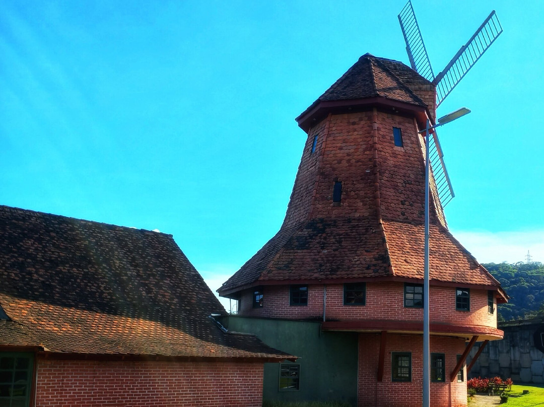 Pórtico e Moinho Da XV-Joinville必去景点