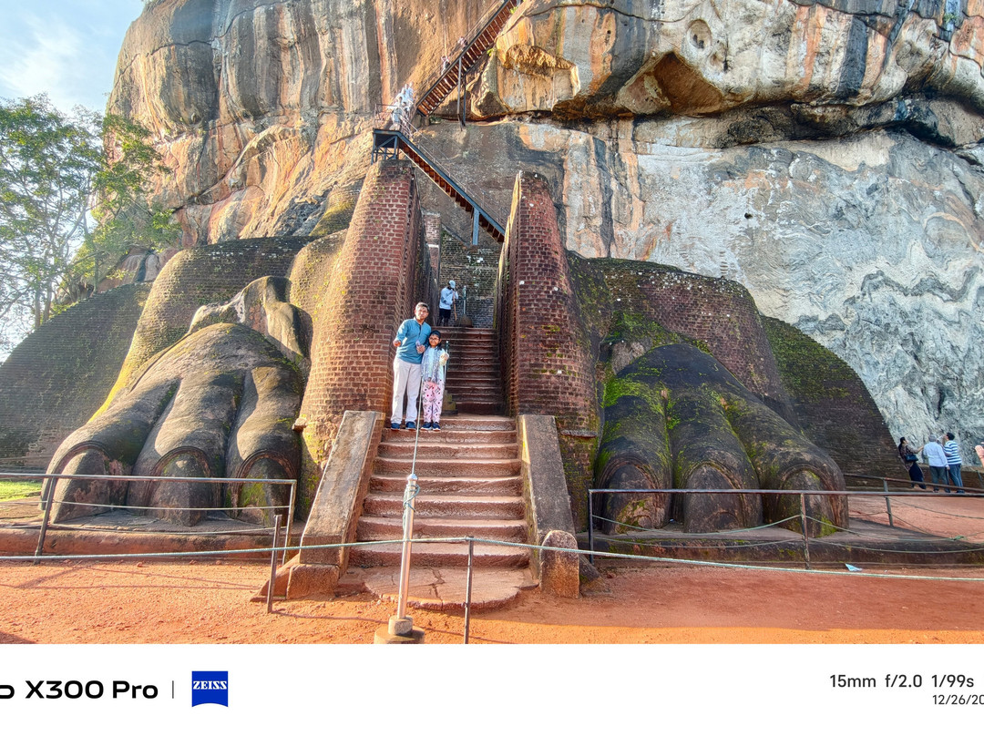 Chauffeur Ceylon (Pvt) Ltd-Kamburupitiya必去景点