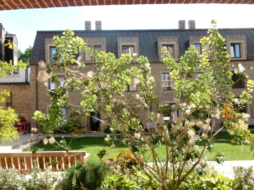 Pembroke College-剑桥必去景点