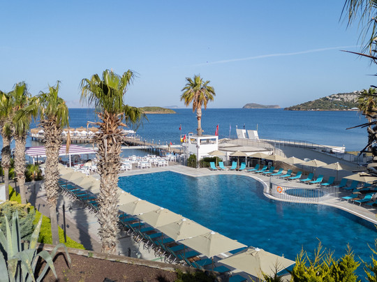 Azure By Yelken Hotel主图