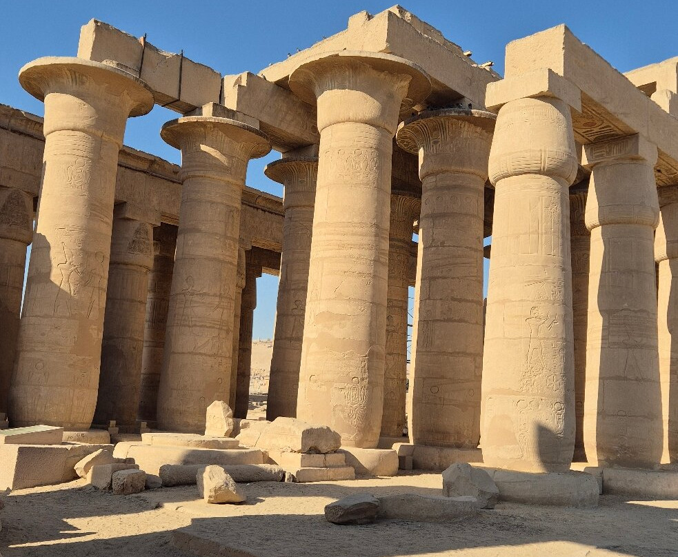 Ramesseum (Mortuary Temple of Ramses II)-卢克索必去景点