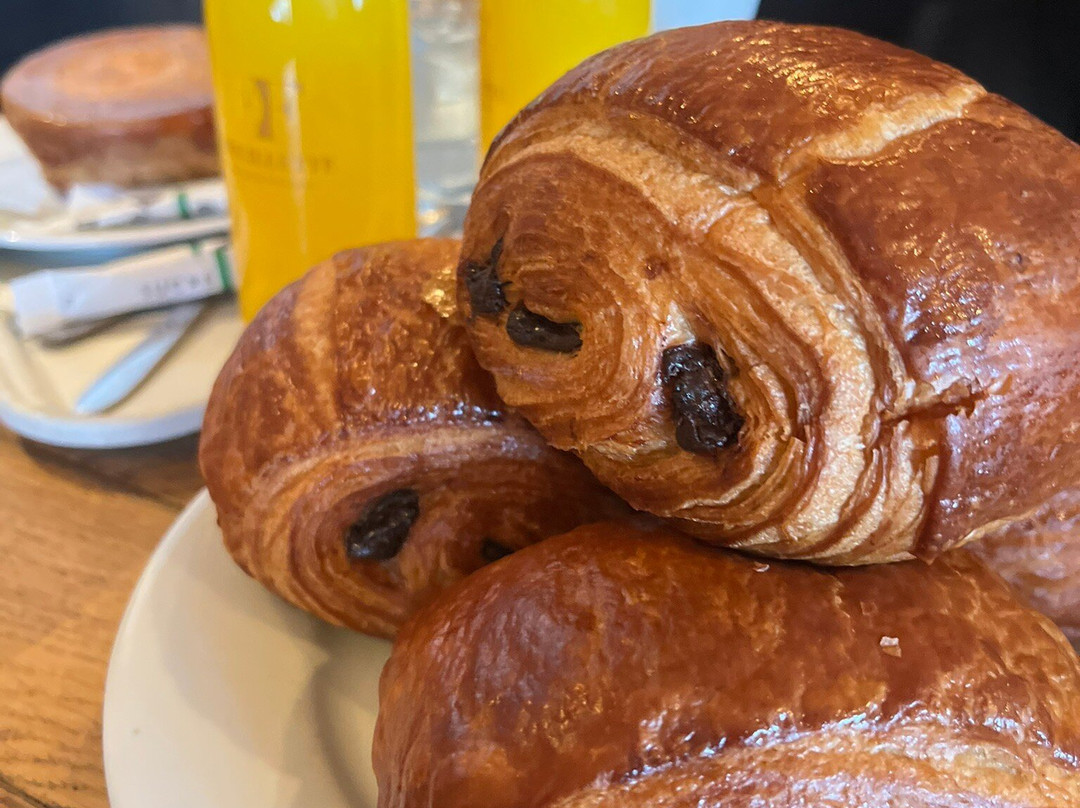 布斯若酒店主图