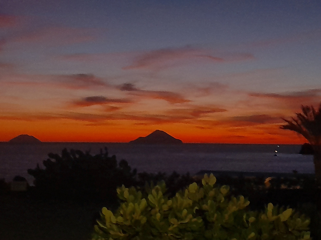 Taxi Santi Vulcano-Isola Vulcano必去景点