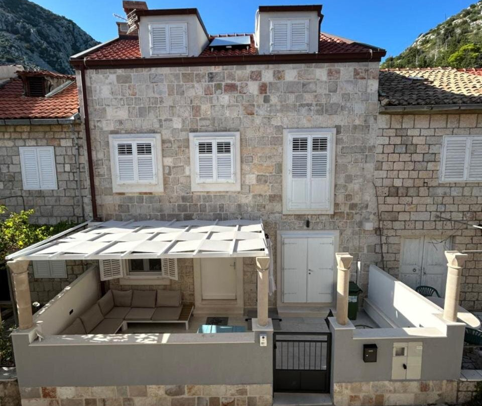 @trstenik