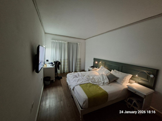 Gillieru Harbour Hotel主图