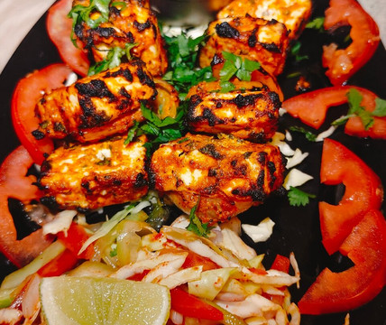 Tribhav Rohtang Heights Resort