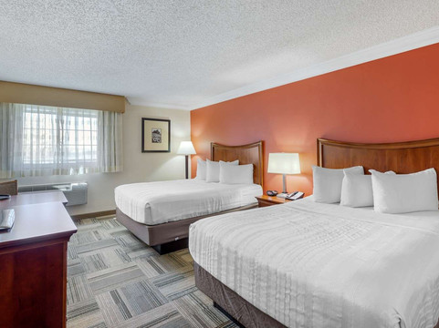 贝斯特韦斯特十字路口会议中心酒店主图