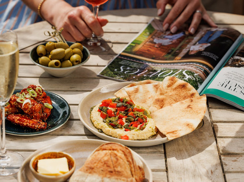 理查德盎斯洛酒店主图