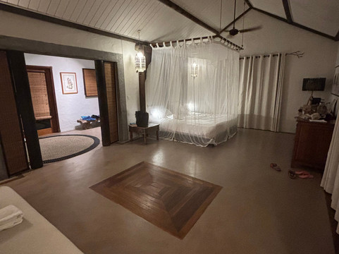 哈马专享洛奇酒店主图