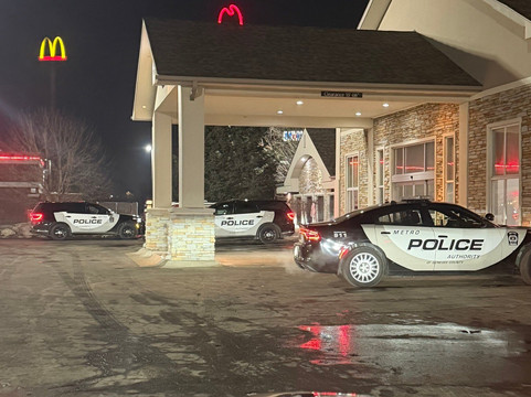 弗林特机场贝斯特韦斯特优质酒店及套房主图