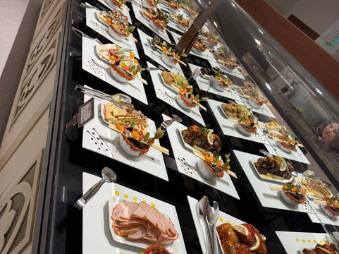 NG阿菲雍康体及会议酒店主图