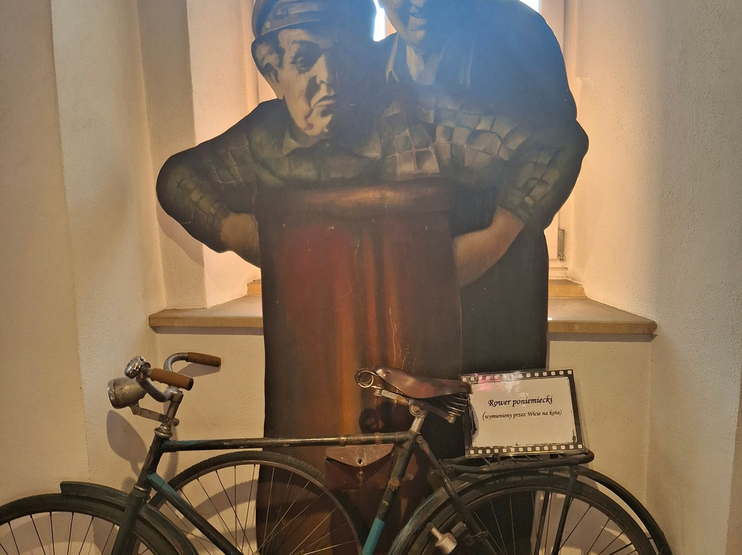 Muzeum Kargula i Pawlaka-Lubomierz必去景点