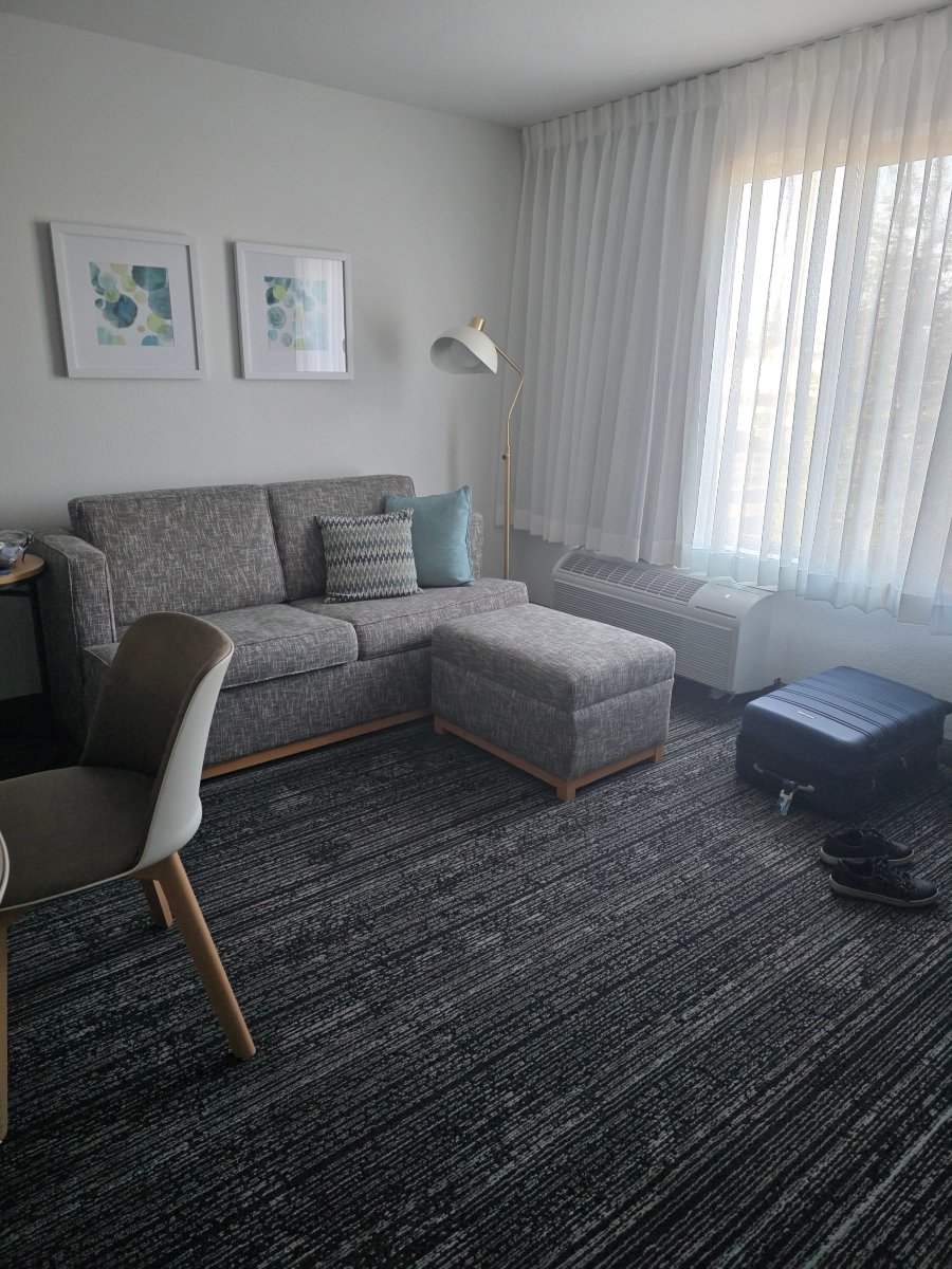 雷丁万豪TownePlace Suites 酒店-客卧