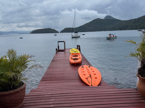 克鲁索旅馆主图