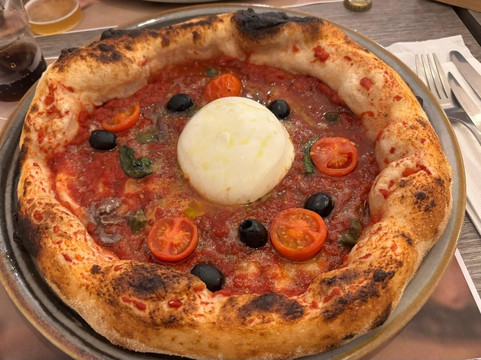 Fuorigrotta Pizzeria