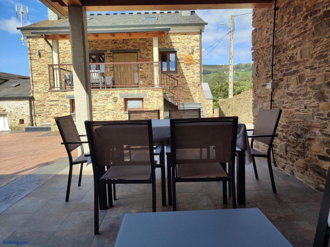 Apartamentos Rurales Torre de la Alcandra - 3 llaves - Asturias