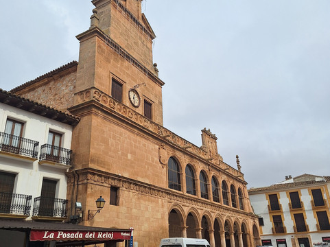 Museo de Obra Grafica-San Clemente必去景点