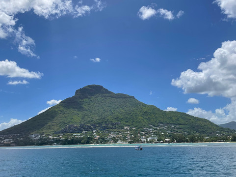 Vava Voom-巴拉克拉瓦必去景点