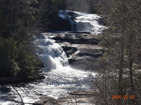 Triple Falls Trail-亨德森维尔必去景点