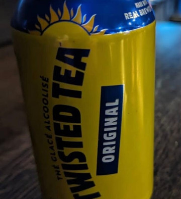 The Crushed Can Sportsbar & Nightclub