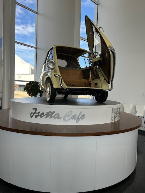 BMW Zentrum-斯帕坦堡必去景点