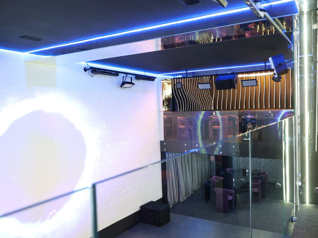 Cosmo Express Restaurant