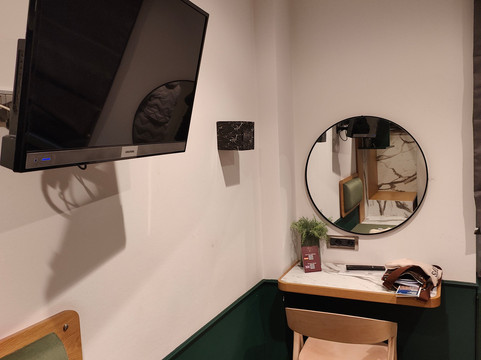 艾锡昂酒店主图