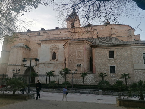 Santa Maria de Prado Cathedral-雷阿尔城必去景点