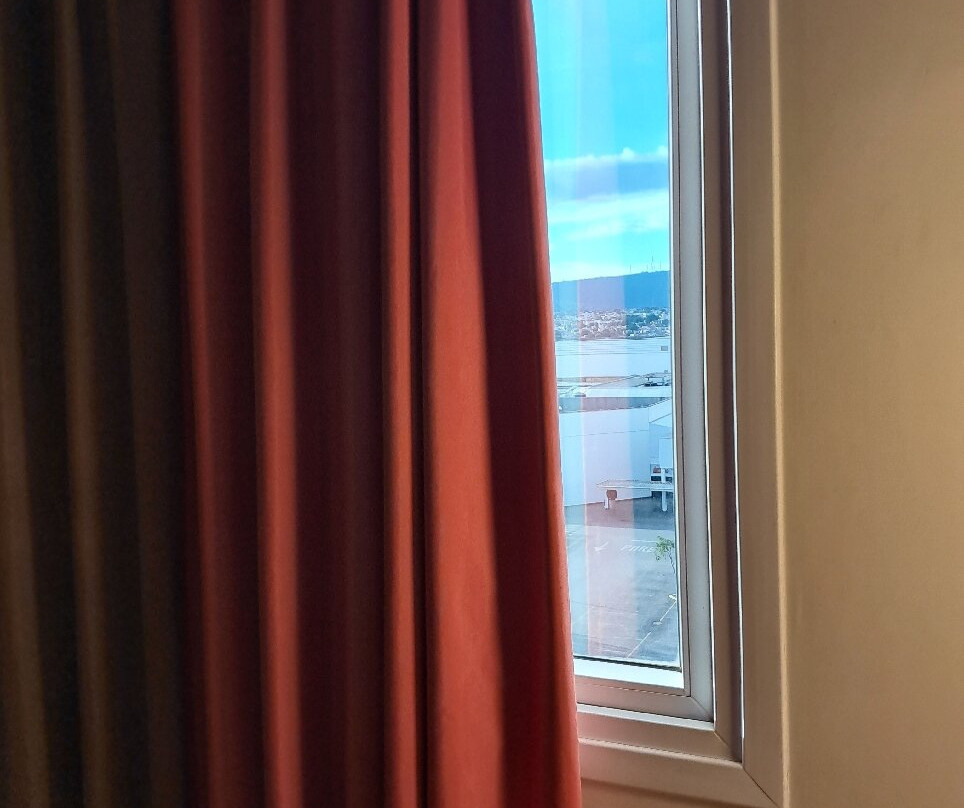 宜必思蒙蒂斯克拉鲁斯购物中心酒店主图